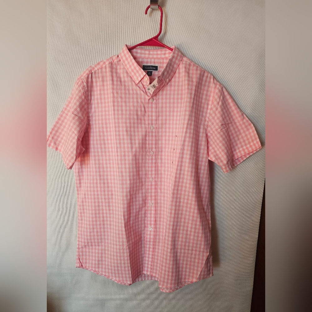 Short sleeve button down shirt